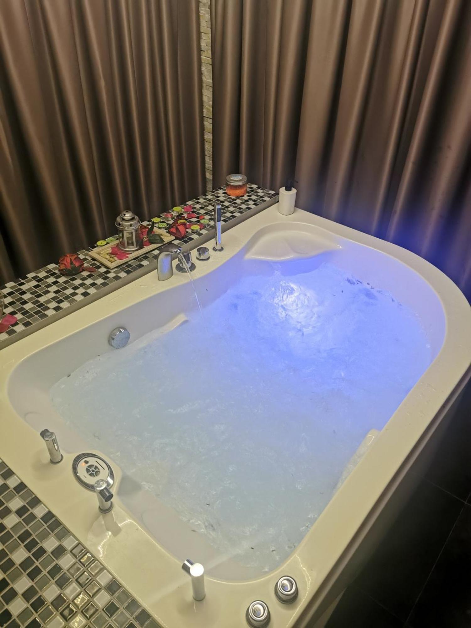 Intima Spa Apartmani Beograd Phòng bức ảnh