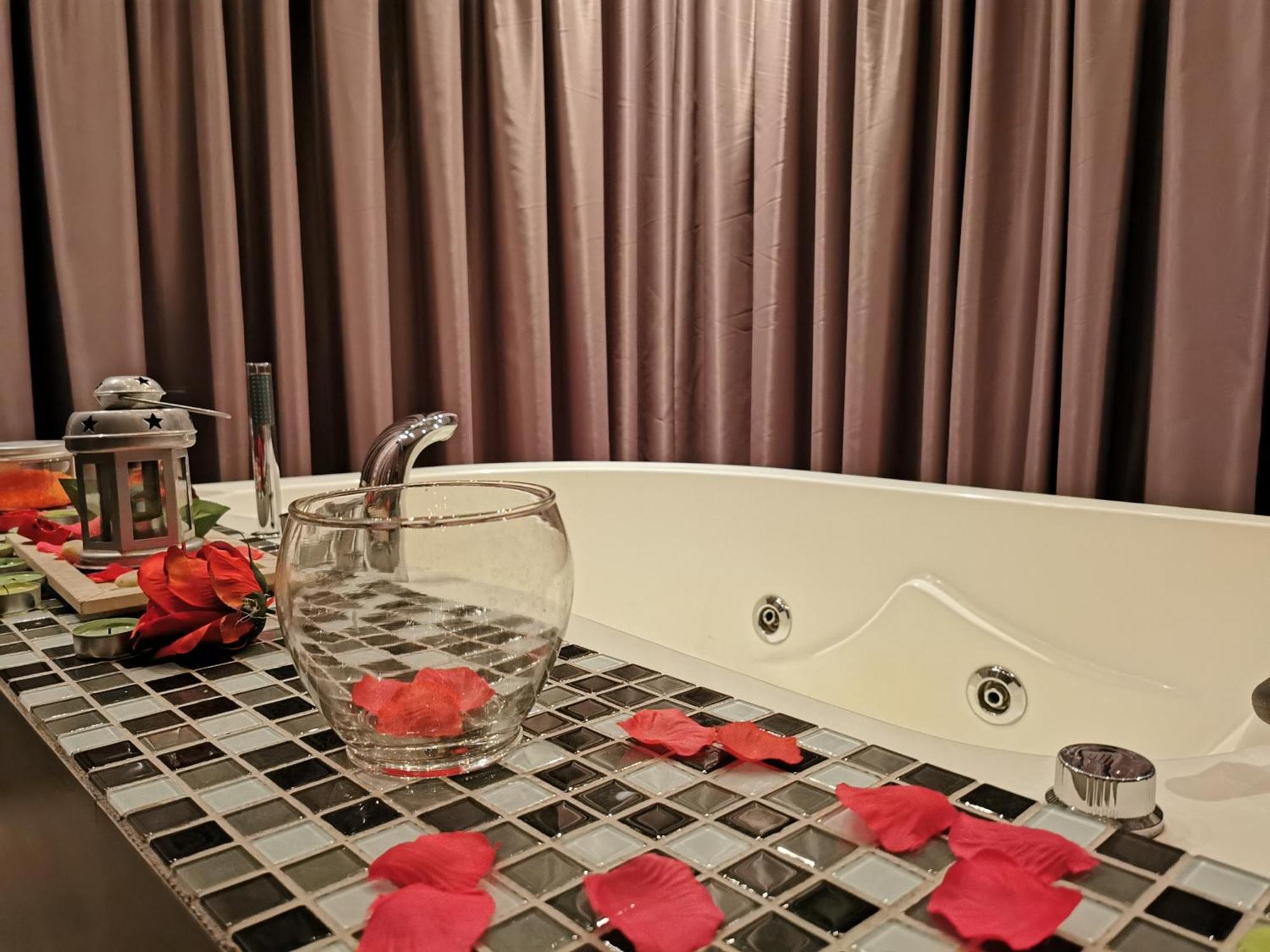 Intima Spa Apartmani Beograd Phòng bức ảnh